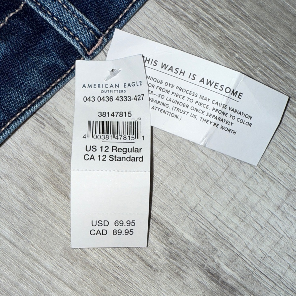 American Eagle Outfitters Ripped Dark Blue Jeans - Picture 7 of 9